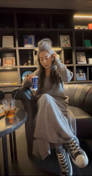 Vネックニット スカートセットアップ