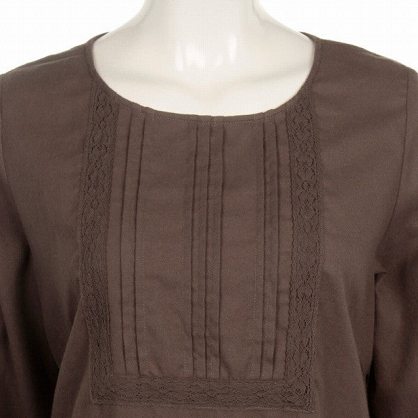ビエラレース使いブラウス