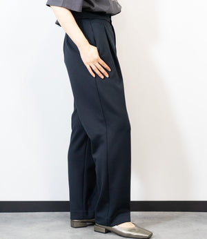 ダンボールニットパンツ