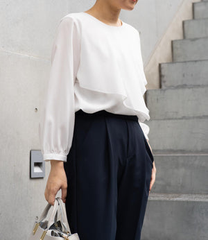 アシンメトリーフレアブラウス