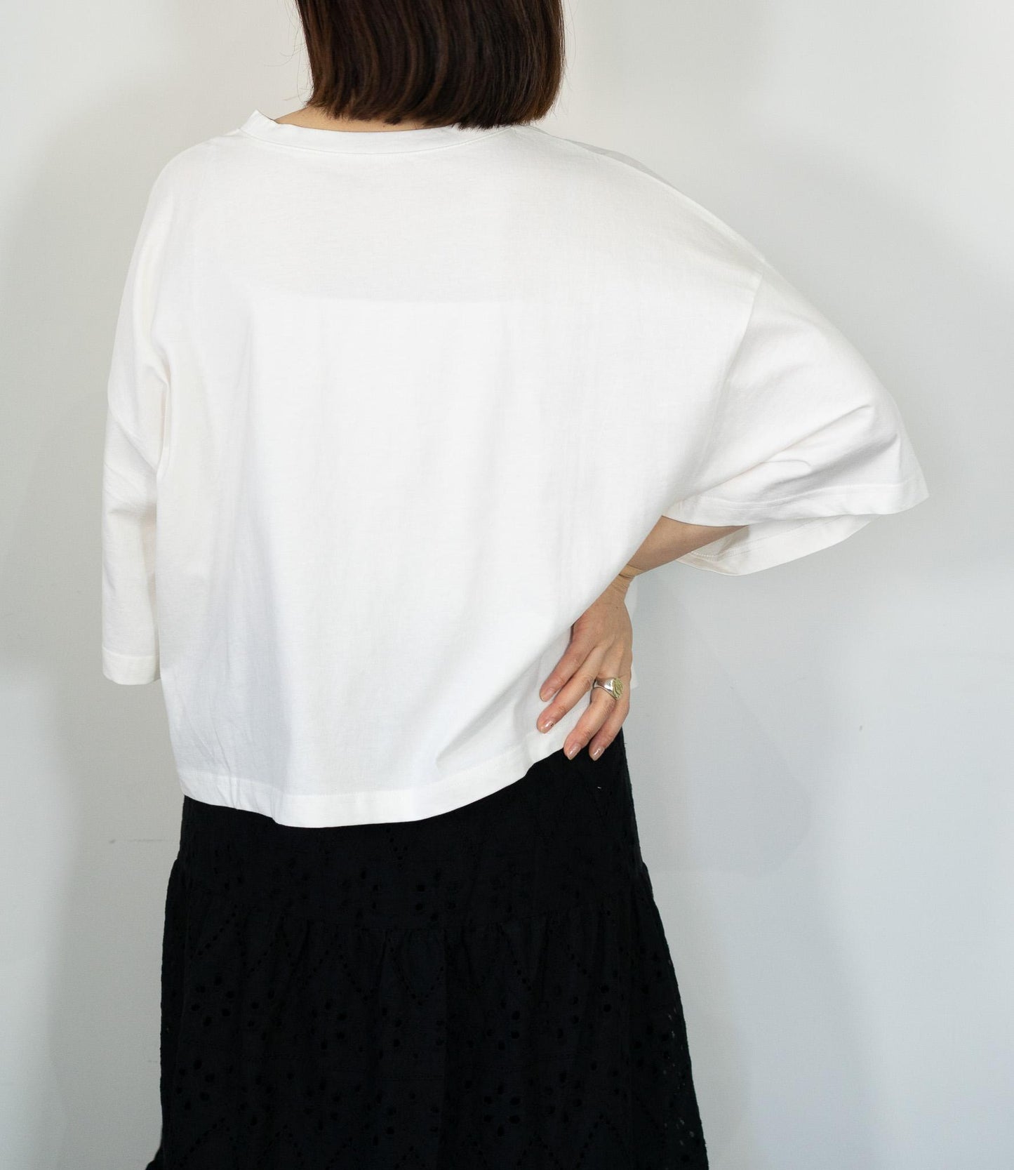 クロップドロゴTシャツ