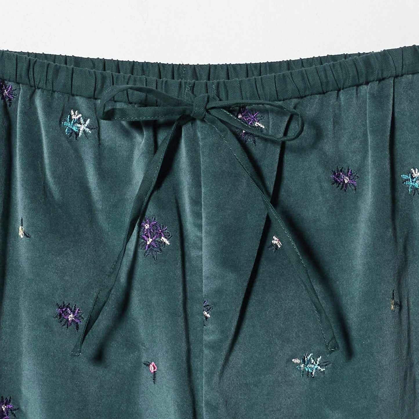 エンブロイダリー イージーパンツ