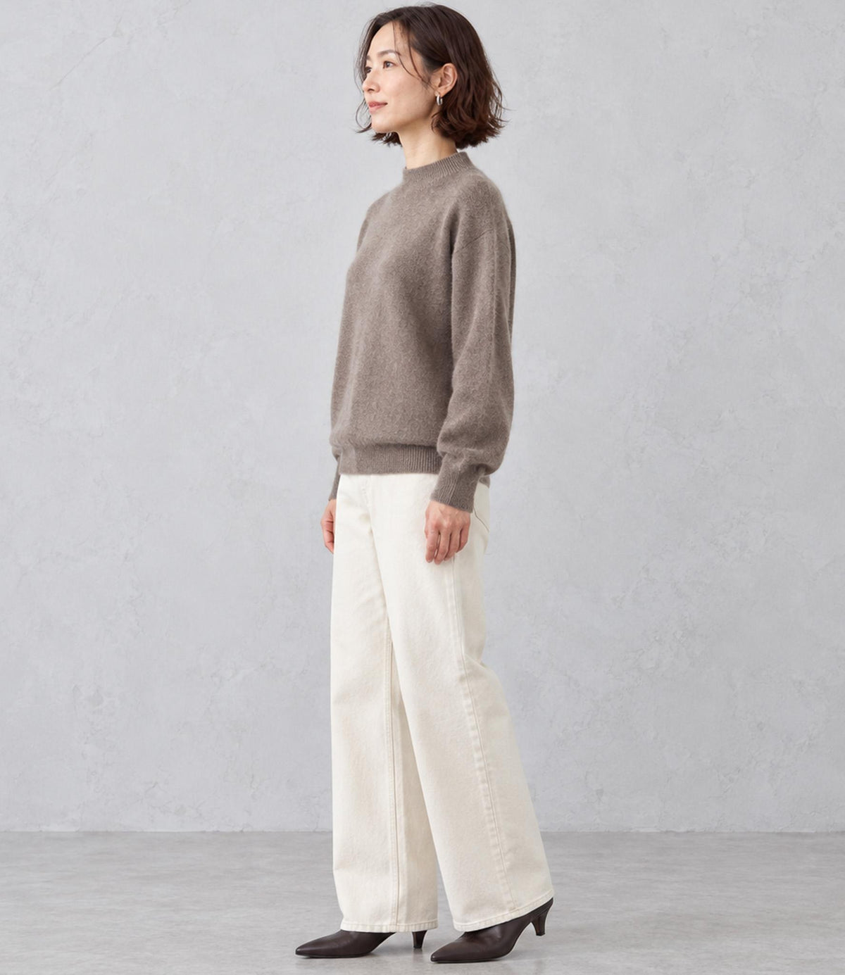 ウールカシミアホールガーメントモックネックニット