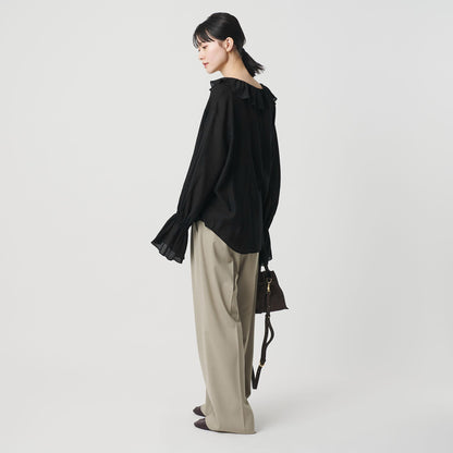 ラッフル スキッパーブラウス