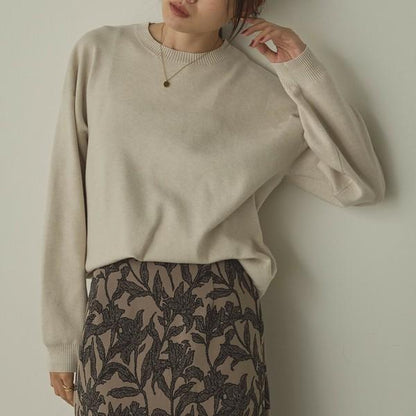 やわもちクルーネックニット