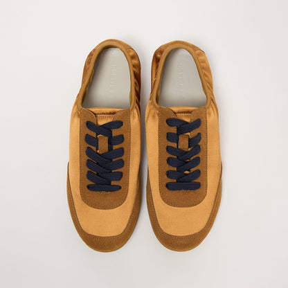 シャーリングトップ スニーカー15↑