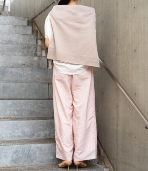 ナイロンツイルタックストレートパンツ