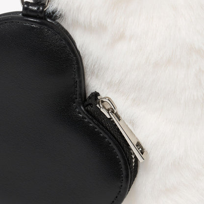 ファーショルダーバッグ ハートチャーム付き