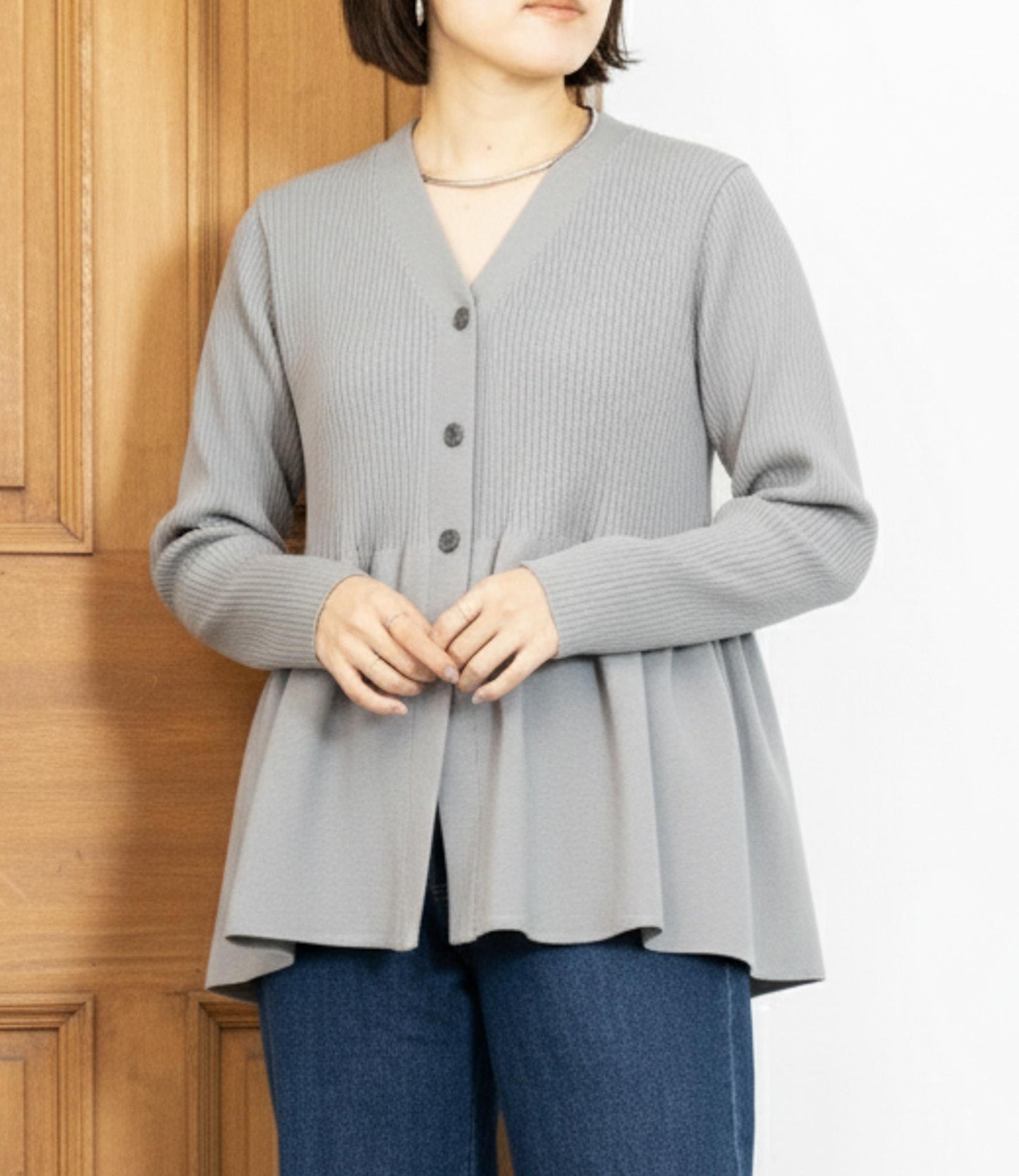 スポンディッシュペプラムカーディガン