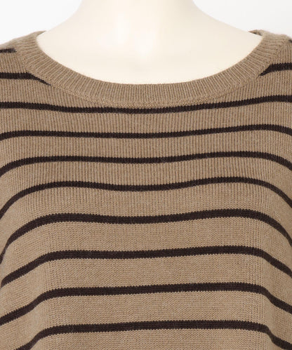 ボーダー柄ニット