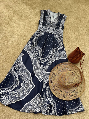 ペイズリー柄ワンピース