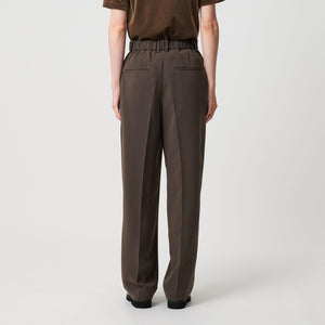 タックワイドストレートパンツ ウォッシャブル