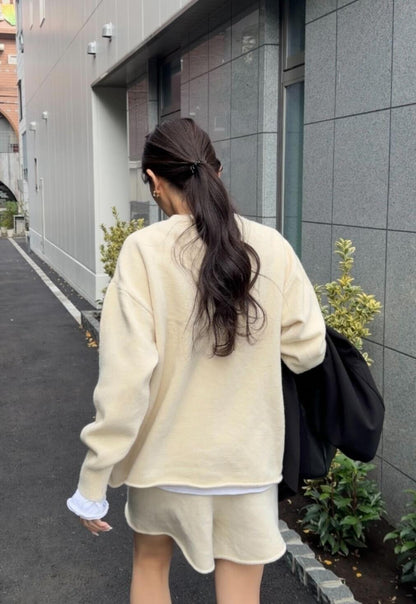 リラックスショートニットアップ