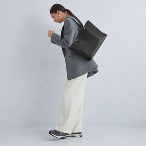 【WEB限定】ワンポイント シンプル トートバッグ（ソフトPCバッグ付） / A4 / 通勤