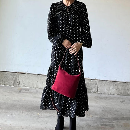 赤スエードバッグ