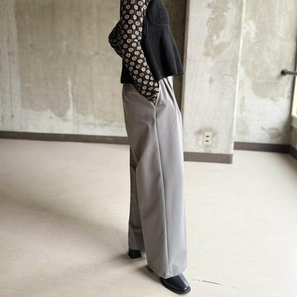 美シルエットストレートパンツ