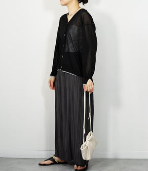 ストレートプリーツスカート