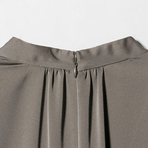 バック サテン Vネック ロングスリーブ ブラウス ‐ウォッシャブル‐