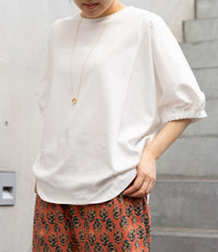 ホワイト系・オフホワイト