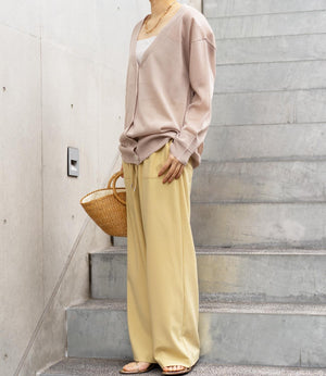 フィルムストライプストレートパンツ