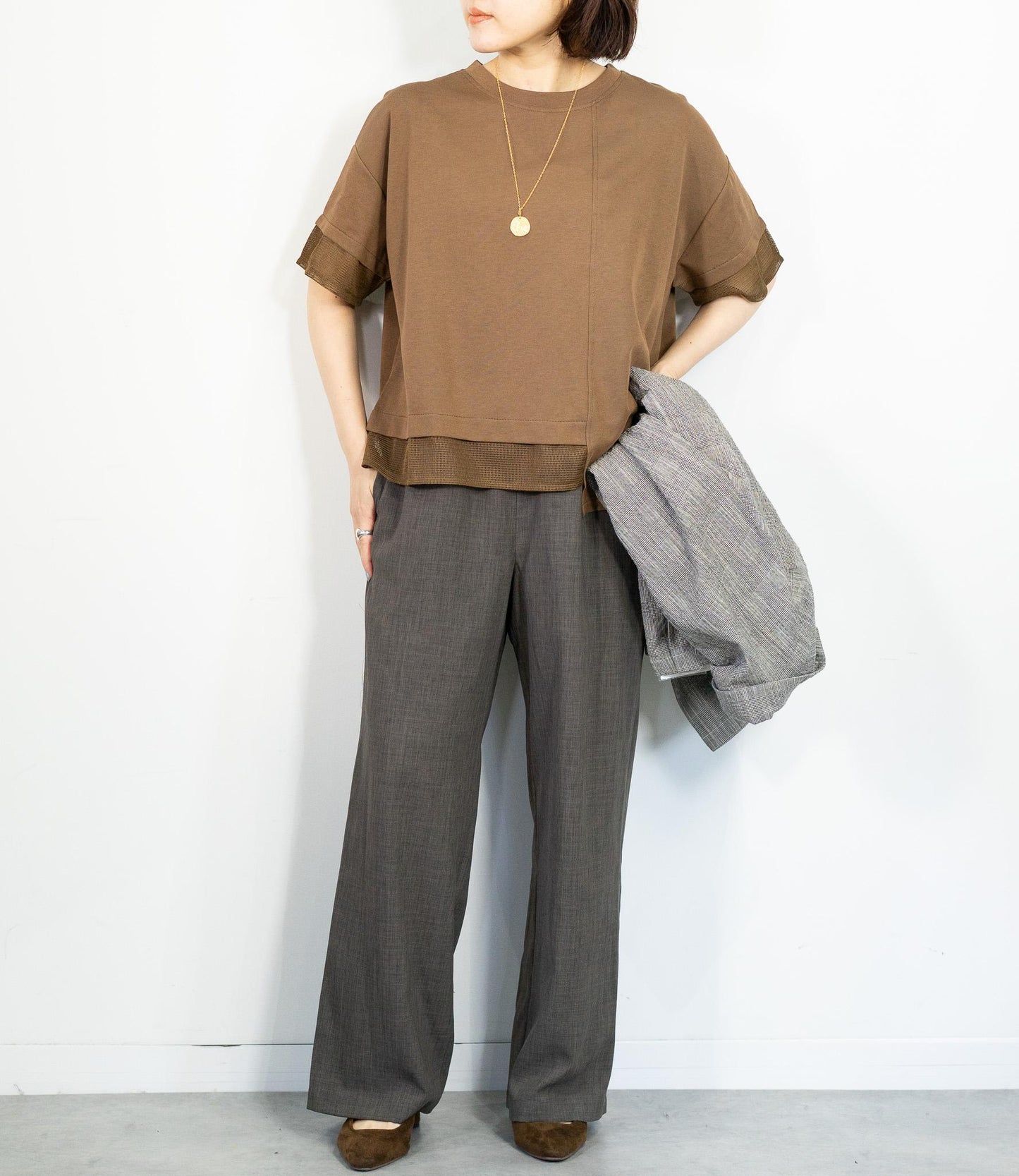 メッシュデザインTシャツ
