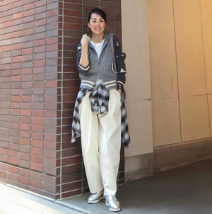 撥水シワ加工ストレッチタックワイドコクーンパンツ