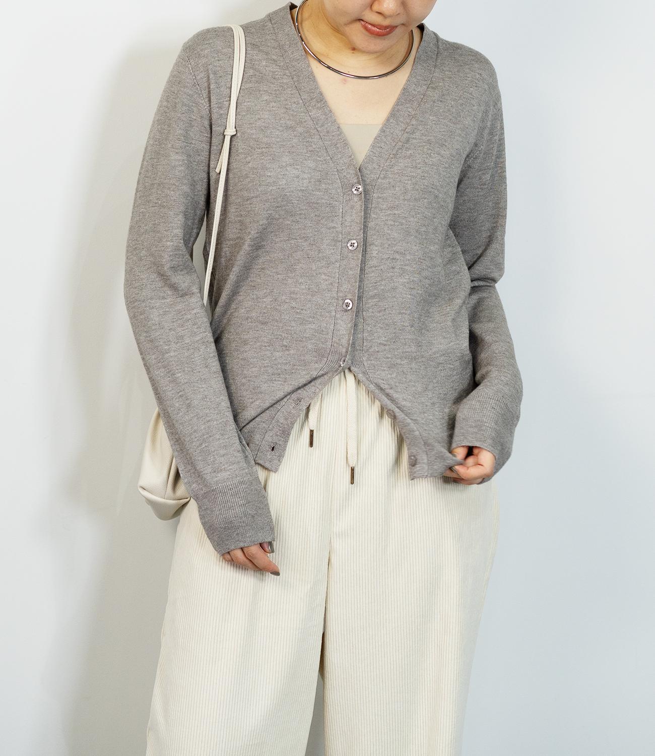 ソフトタッチVネックニットカーディガン