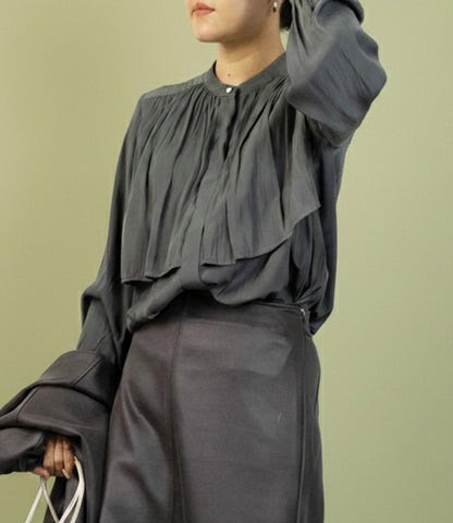 レイヤードライクエアリーブラウス