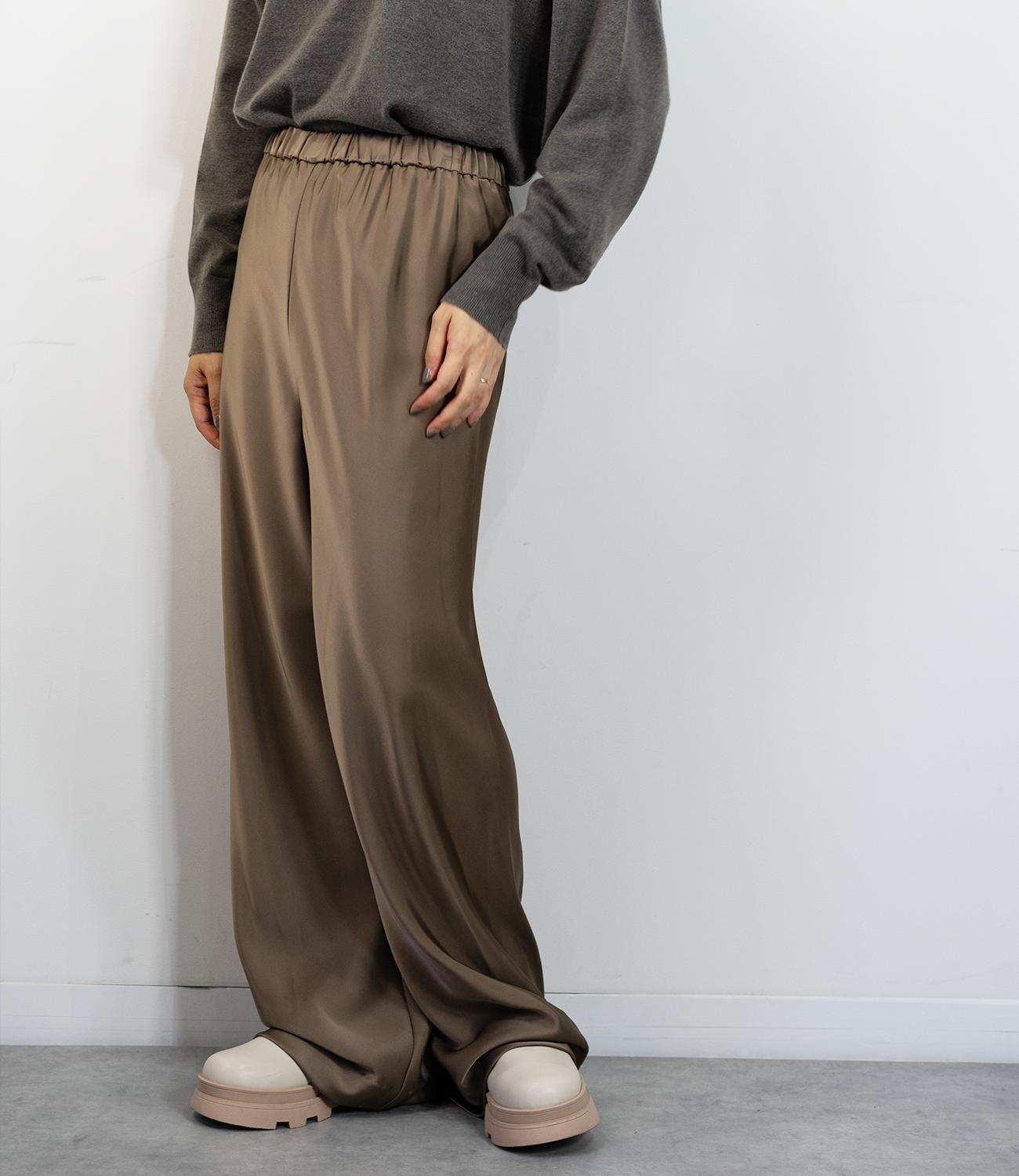 マットサテンストレートパンツ