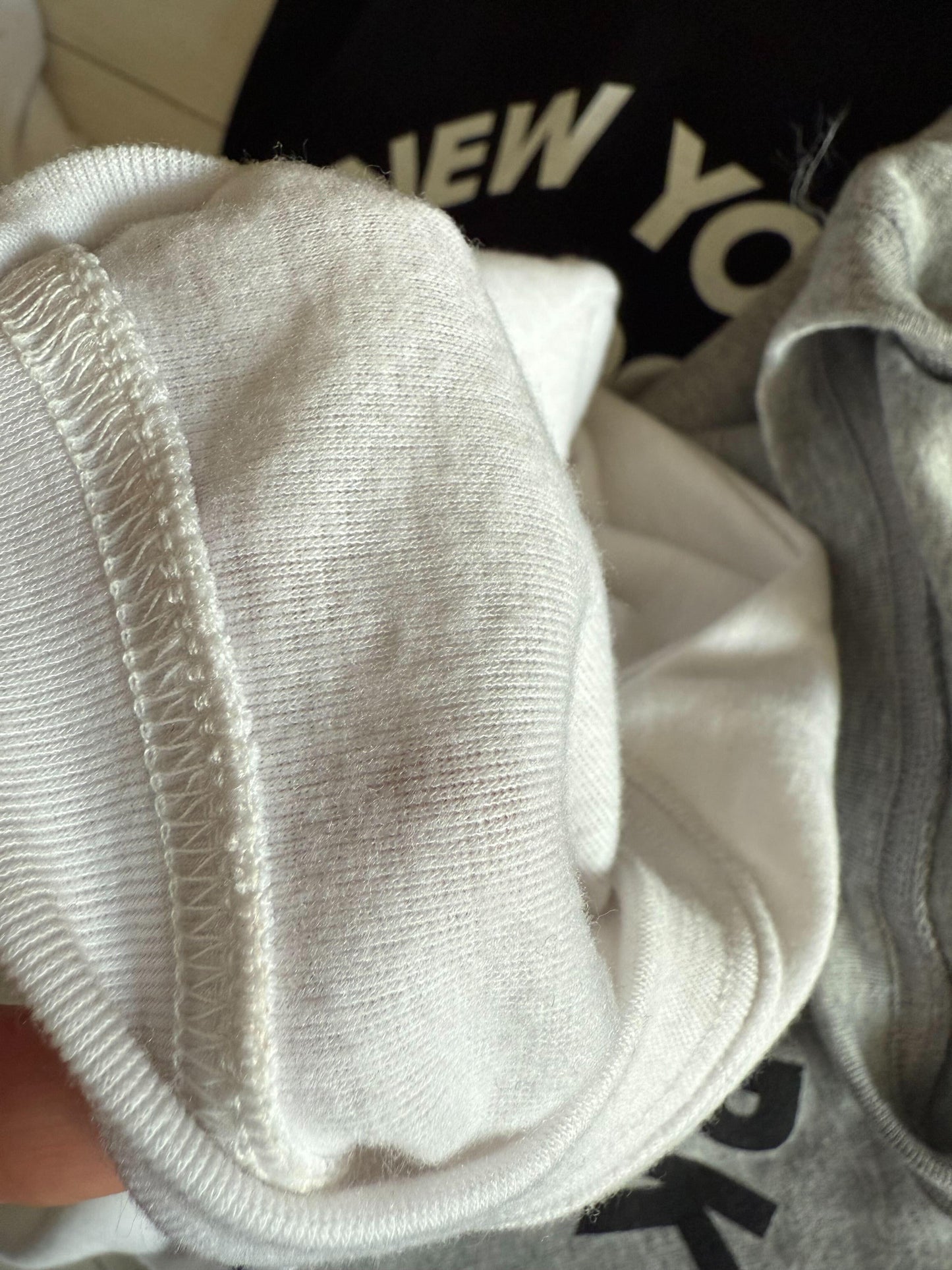 ニューヨークロゴ起毛ロンT