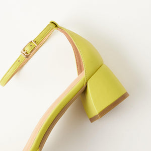 チャンキーパテッドサンダル（4.5cmヒール）