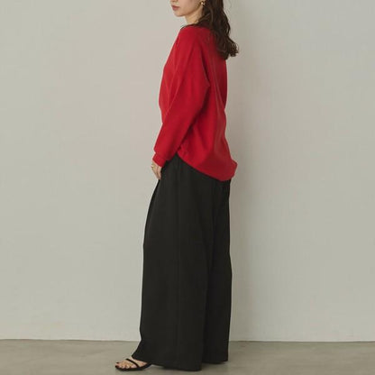 やわもちVネックニット