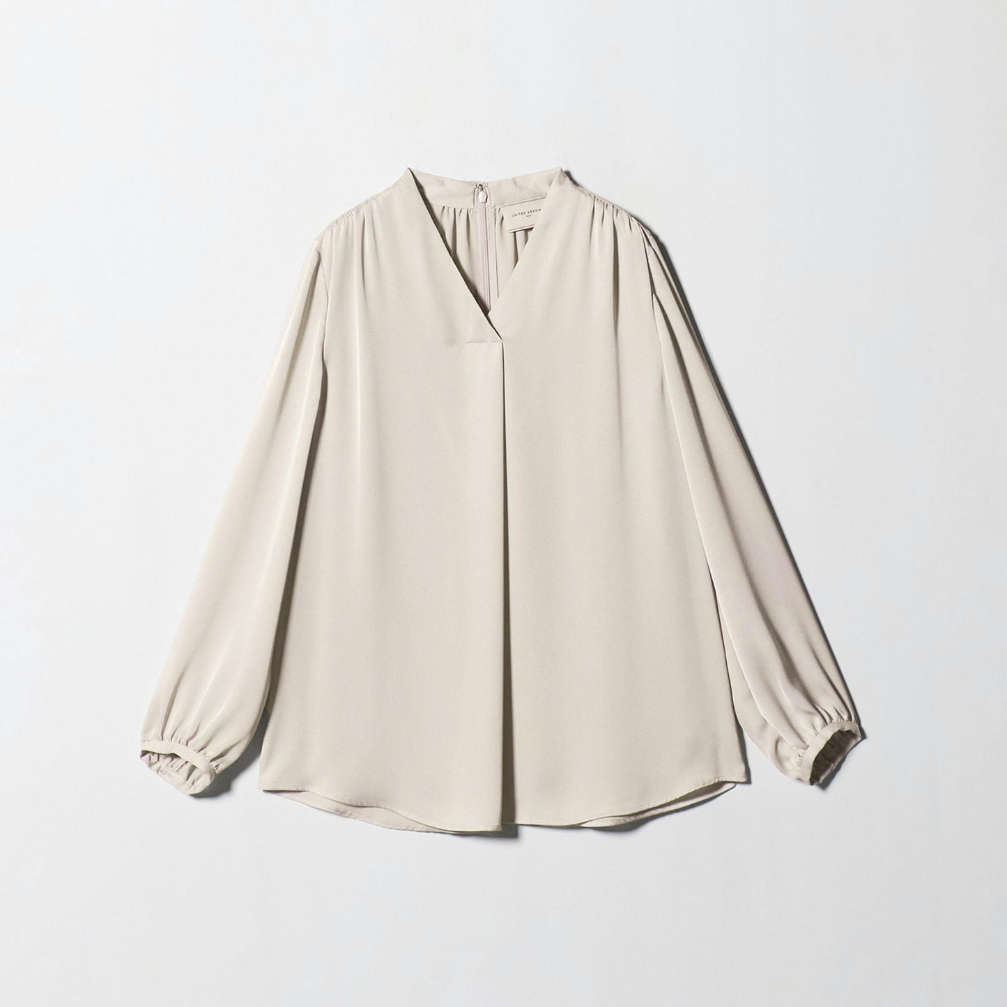 バック サテン Vネック ロングスリーブ ブラウス ‐ウォッシャブル‐