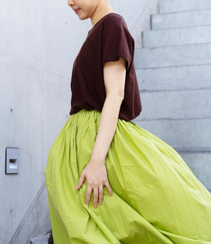 コクーンシルエットVネックニット