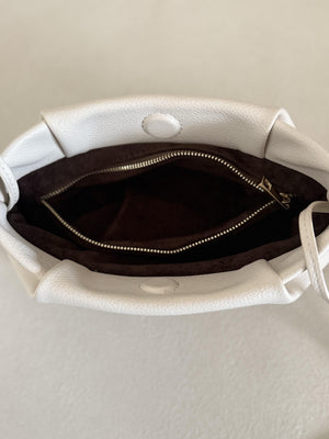 wander around pochette