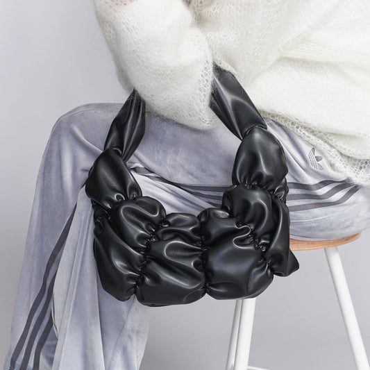 ギャザー ムーン ワンショルダーバッグ