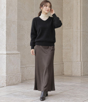 ウールカシミアホールガーメントVネックニット