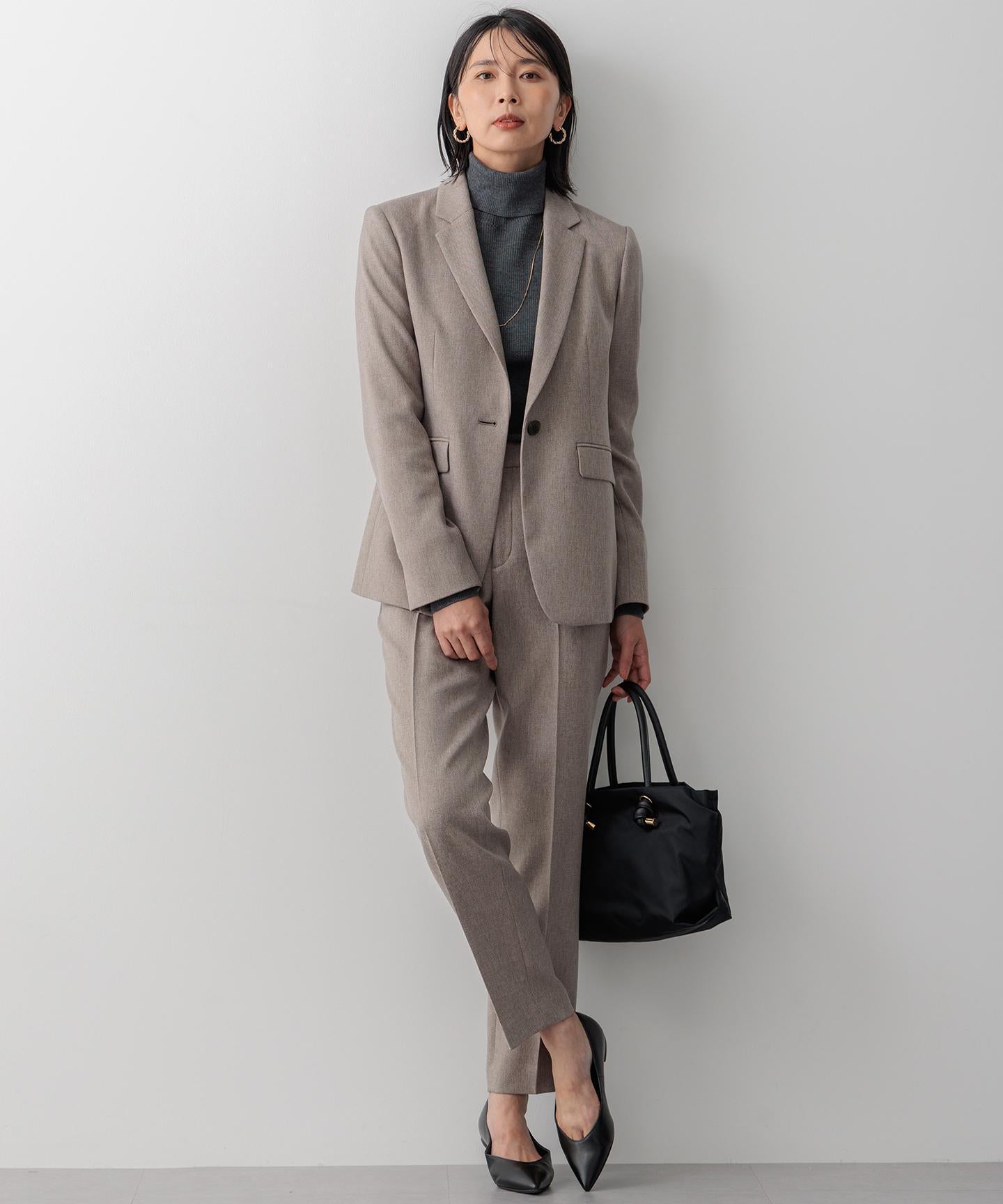 ウーステッドウール リブタートルネック ニット