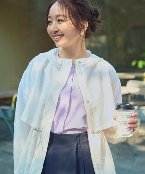 フーディードロストブルゾン