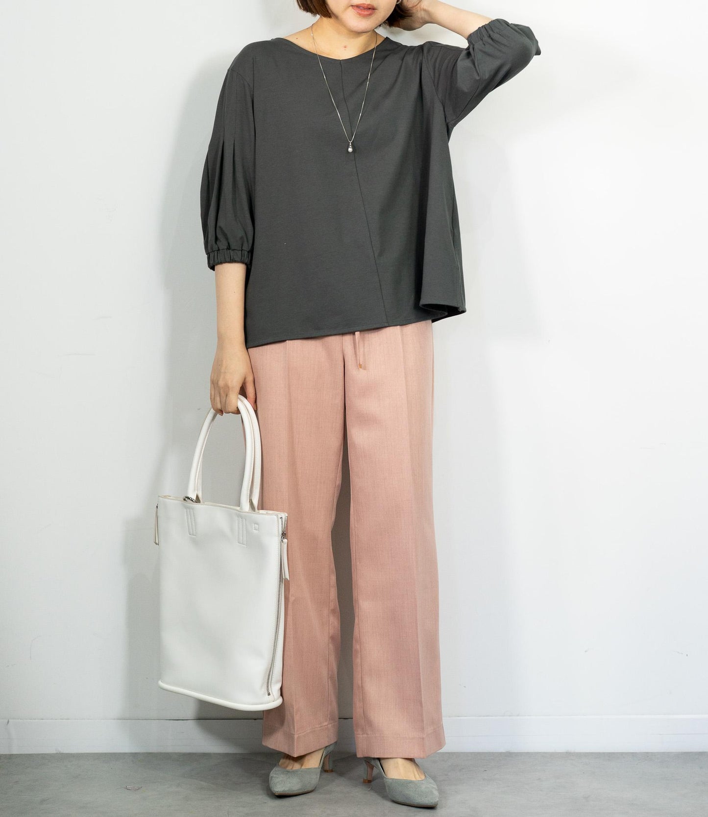 シルケットVネックカットソー