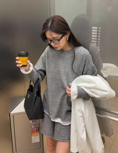 リラックスショートニットアップ