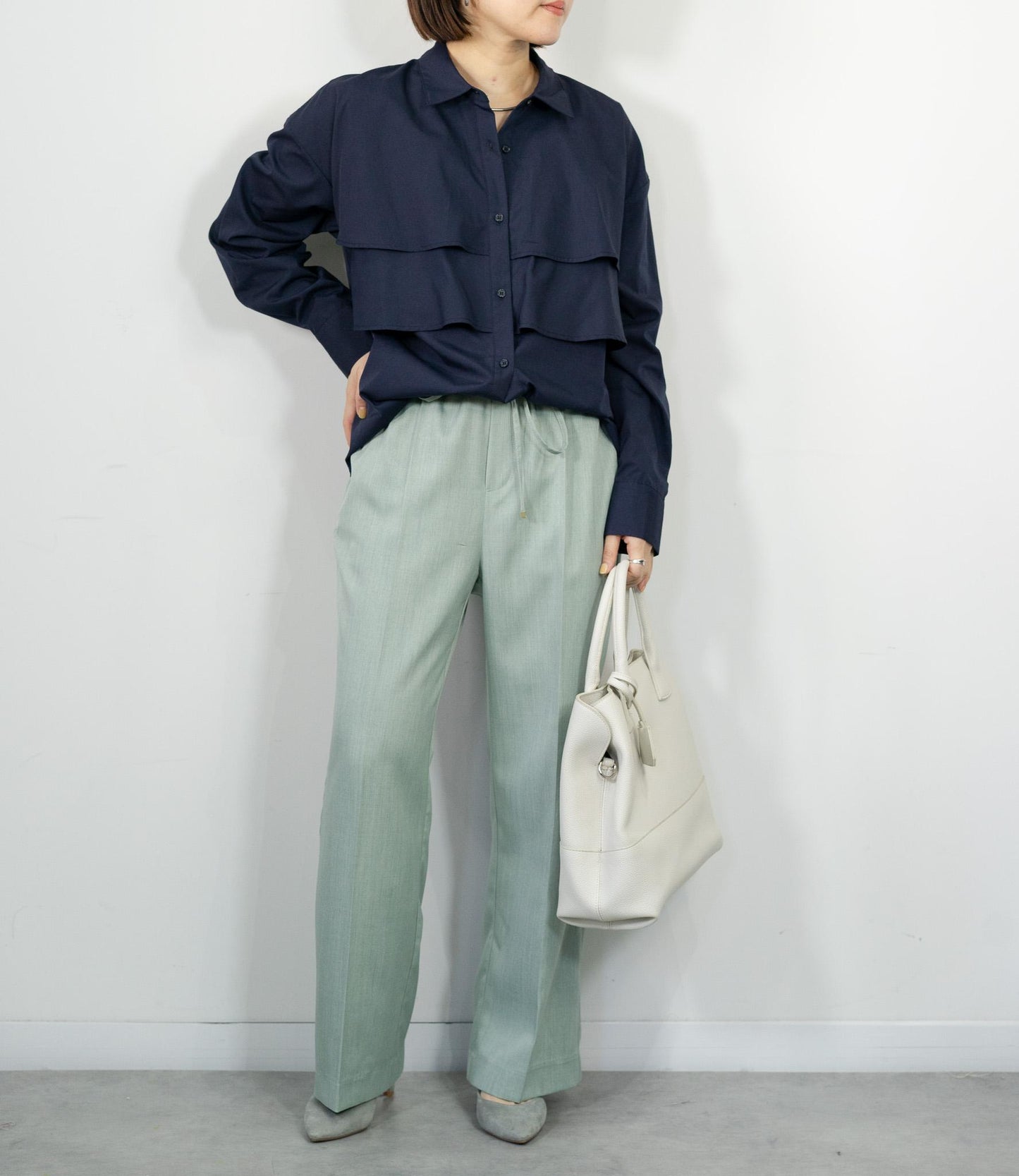 レイヤードライクダブルフリルシャツ