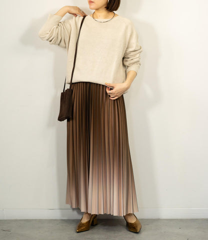 ライングラデーションプリーツスカート