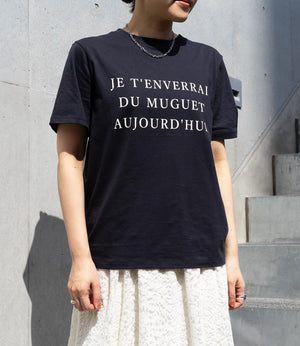 レタリングスリムTシャツ