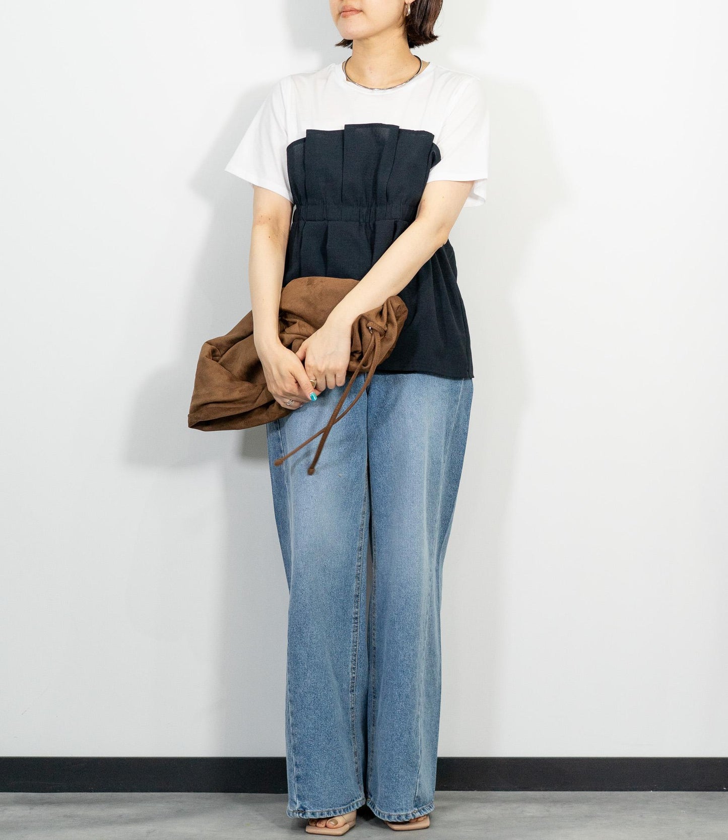 異素材ドッキングペプラムTシャツ