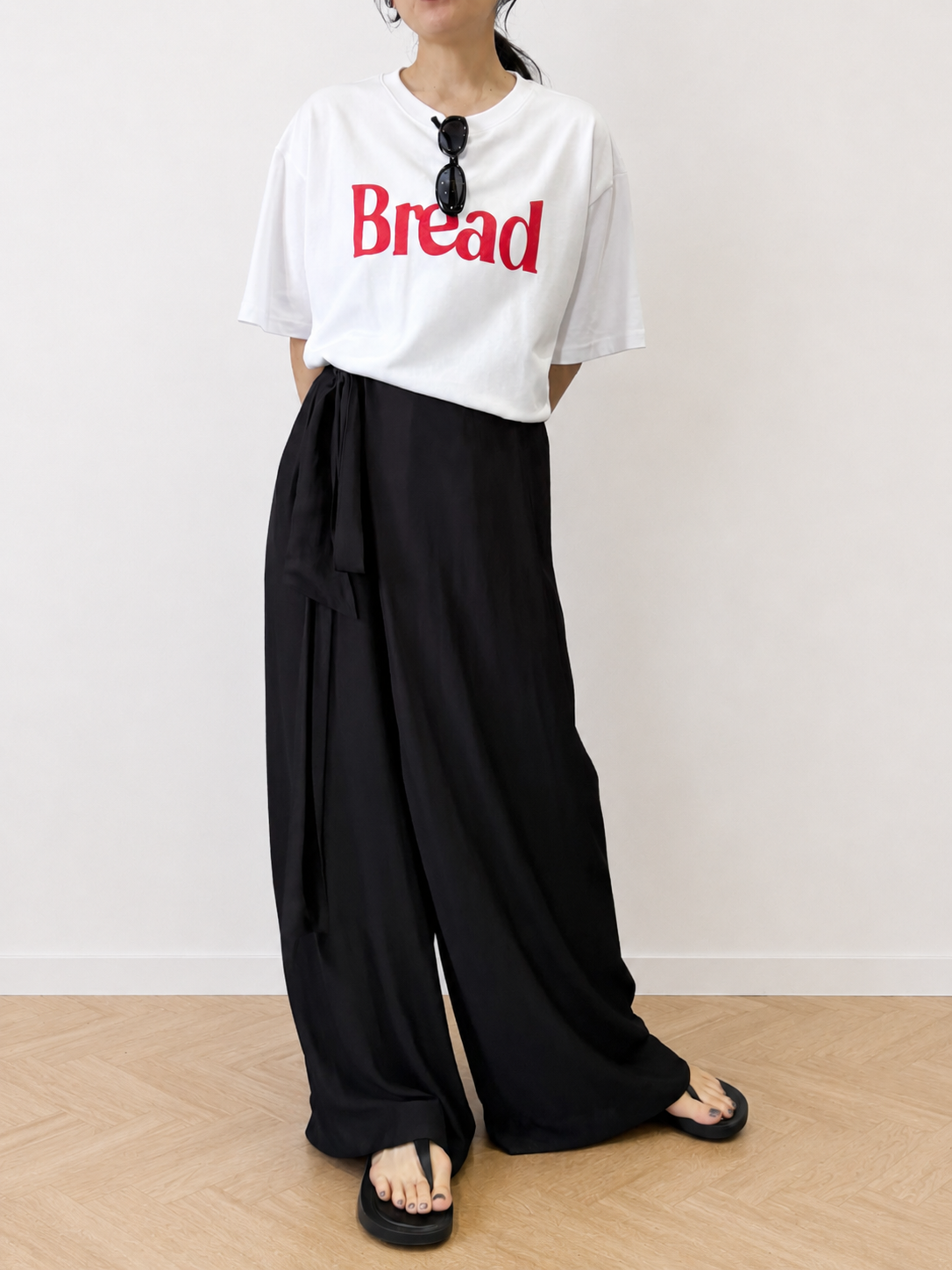 BREADロゴT