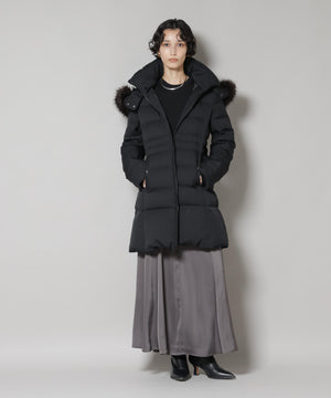 「西川ダウン(R)」サージロングダウン