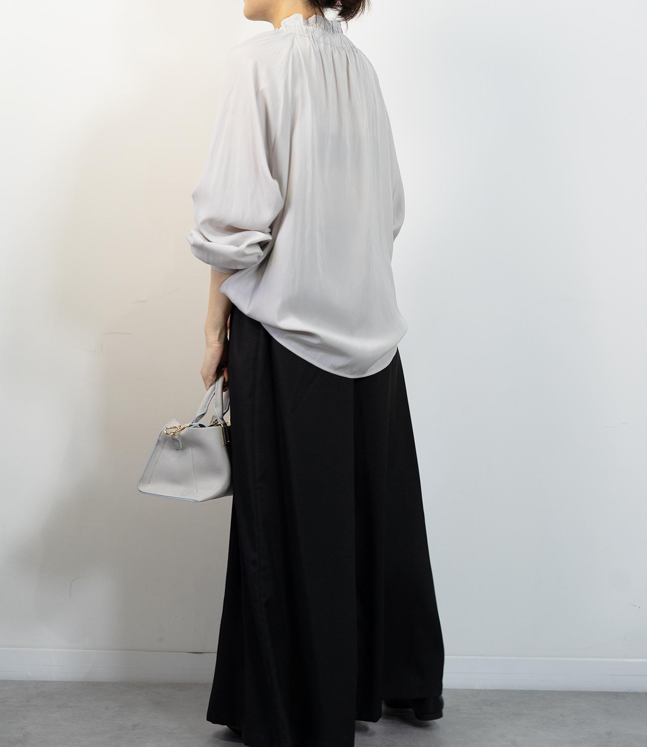 パウダーサテンボウタイブラウス