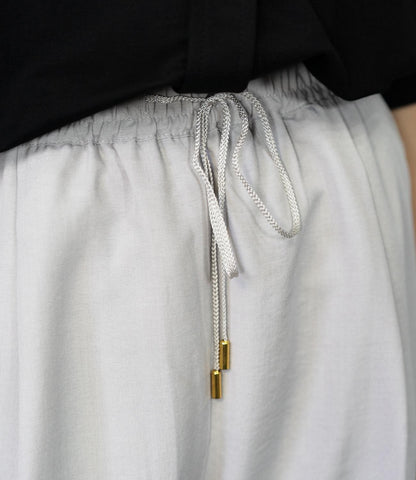 タンブラーブッチャーテーパードパンツ