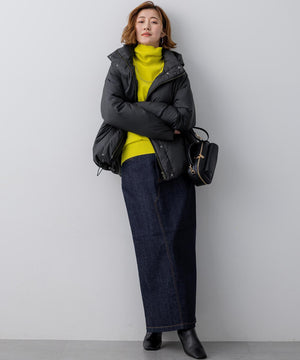 ステッチレス フーデット ダウン